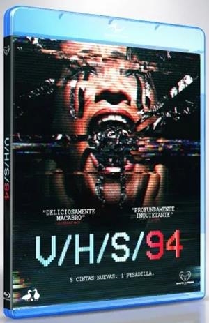 V/H/S/94 - Blu-Ray | 8740054542836 | Simon Barrett, Chloe Okuno, Ryan Prows, Jennifer Reeder, Timo Tjahjanto